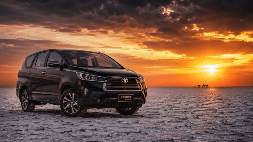 Premium SUV rental in Kutch — explore the White Rann with comfort